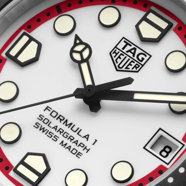 Montre TAG Heuer Formula 1 Solargraph TH-Polylight cadran blanc bracelet caoutchouc 38 mm