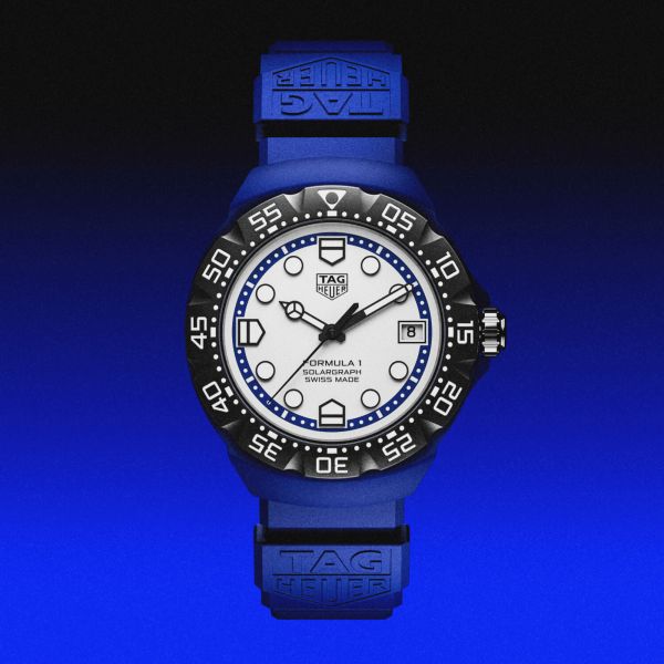 Montre TAG Heuer Formula 1 Solargraph TH-Polylight cadran blanc bracelet caoutchouc 38 mm