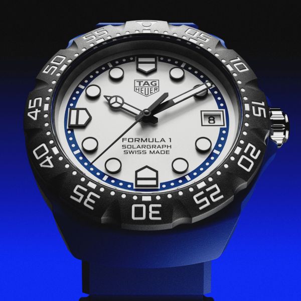 Montre TAG Heuer Formula 1 Solargraph TH-Polylight cadran blanc bracelet caoutchouc 38 mm