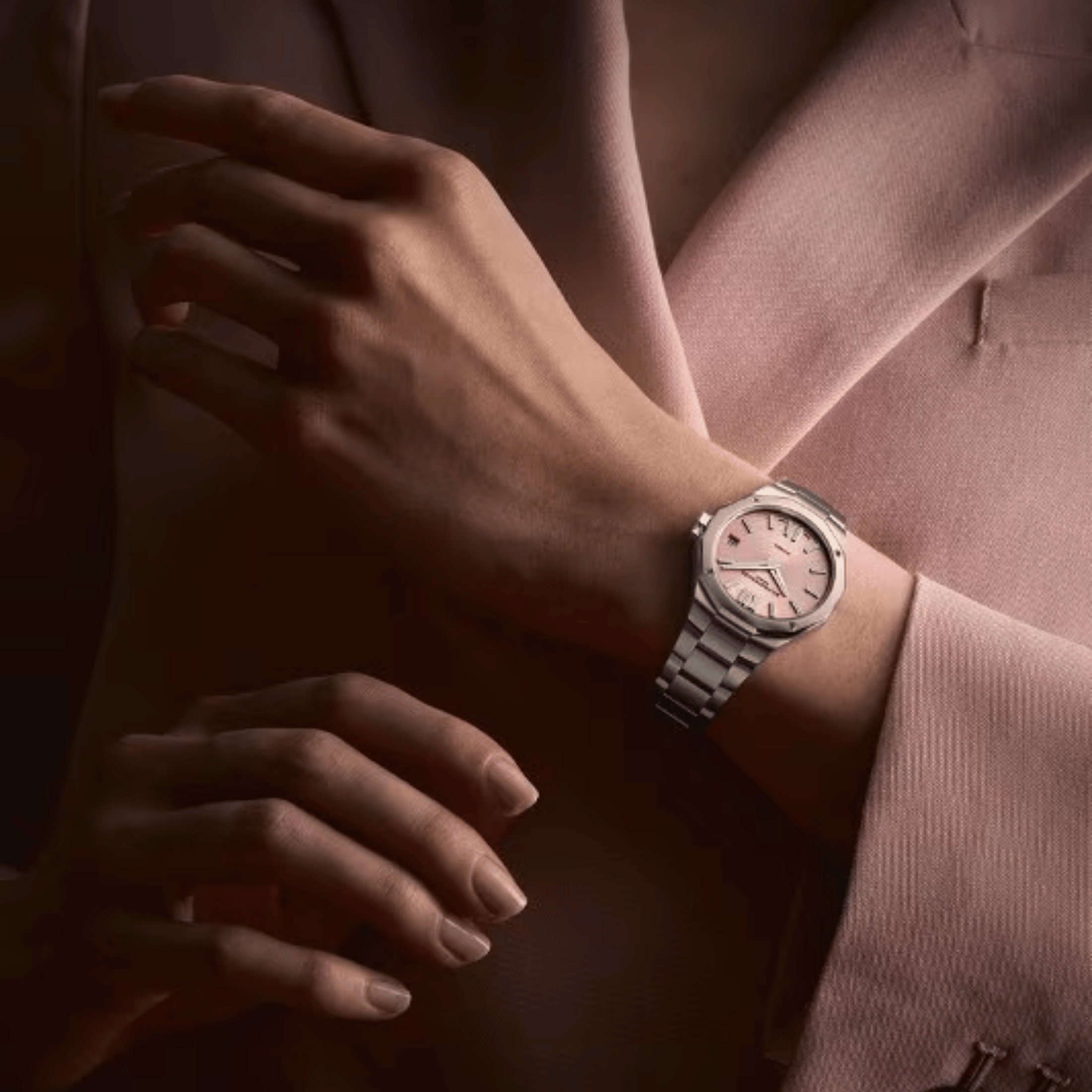 Watch Baume et Mercier Riviera quartz pink dial steel bracelet 33 mm