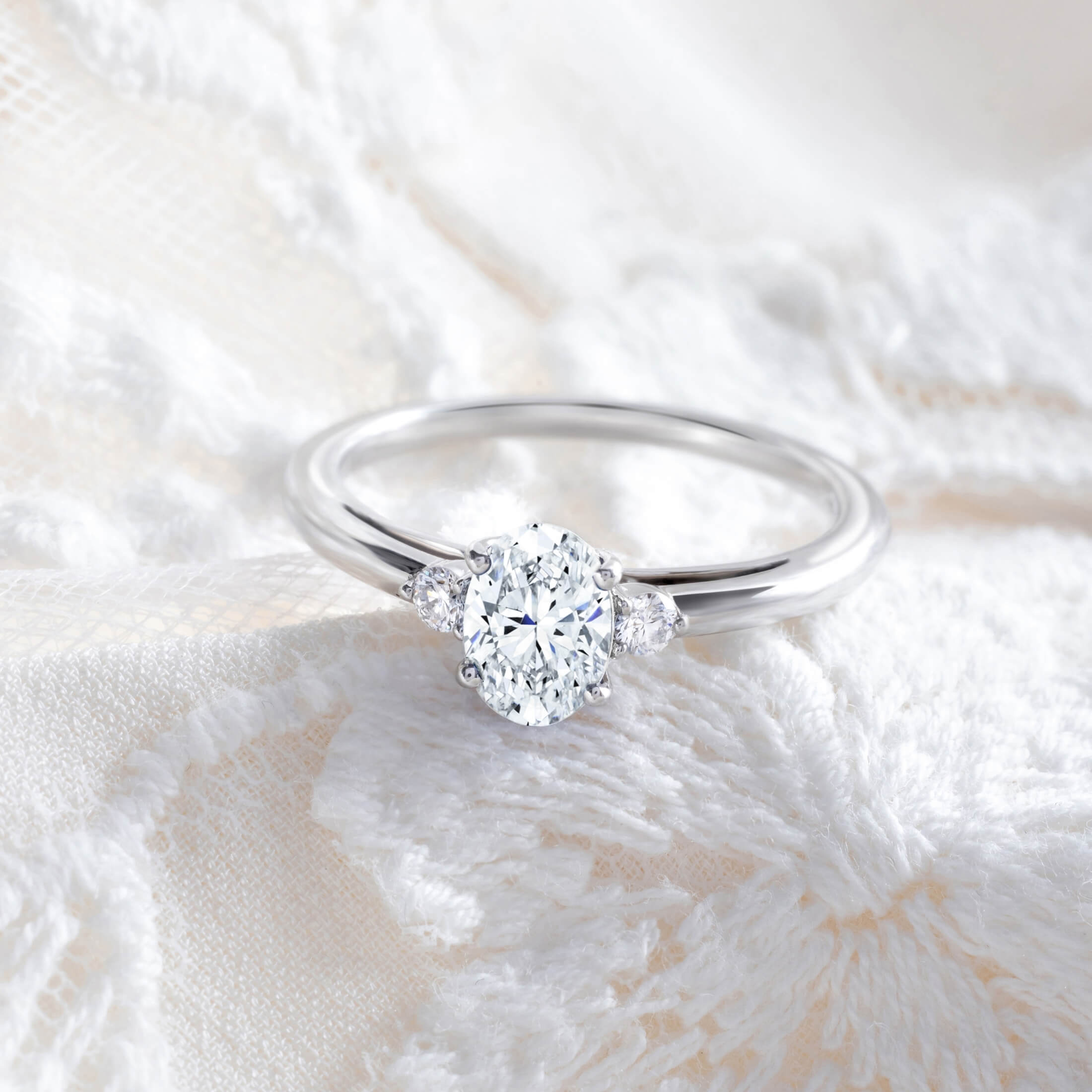 Lepage Romeo ring in yellow gold and diamonds
