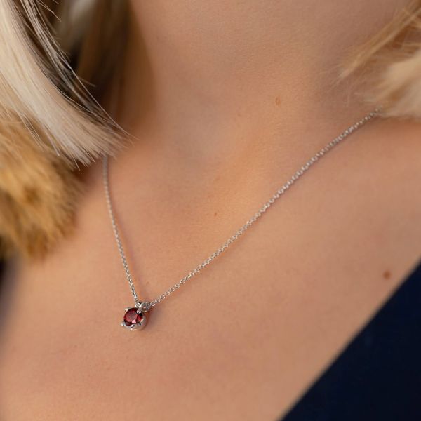 Lepage Présage necklace in white gold and ruby
