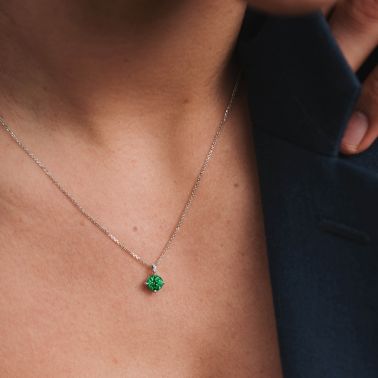 Lepage Flirt necklace in white gold, emerald and diamonds