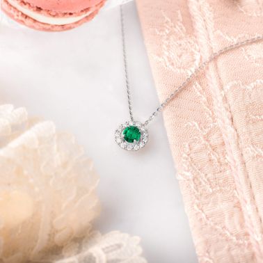 Lepage Coquette necklace in yellow gold, emerald and diamonds