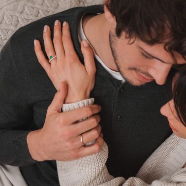 Lepage Foudre engagement ring in rose gold and emerald