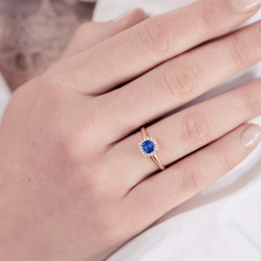 Solitaire Lepage Jolie-Rose en or jaune saphir et diamants