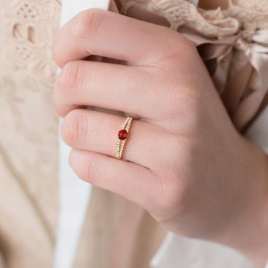 Lepage Première Dame engagement ring in white gold, ruby and diamonds