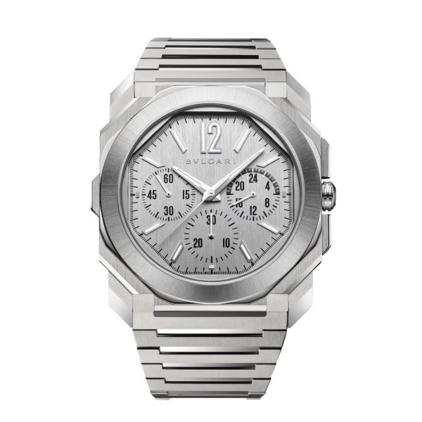 Montre Bulgari Octo Finissimo Chronographe GMT automatique cadran argenté bracelet acier 43 mm