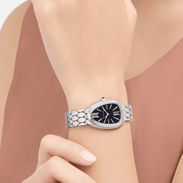Montre Bulgari Serpenti Seduttori quartz lunette sertie cadran noir bracelet acier 33 mm