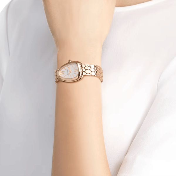 Montre Bulgari Serpenti Seduttori quartz cadran blanc bracelet acier 33 mm