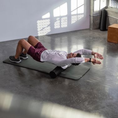 Garmin Vívoactive 6 Gray 42 mm black strap watch