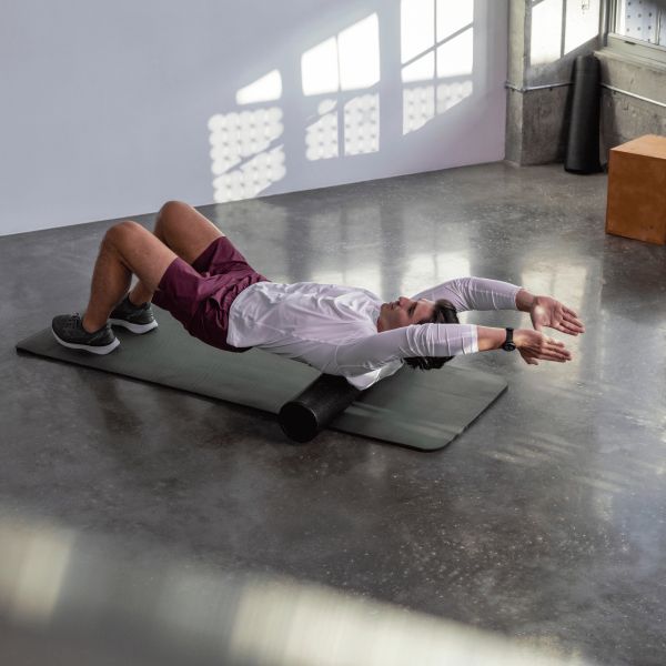 Garmin Vívoactive 6 Gray 42 mm black strap watch