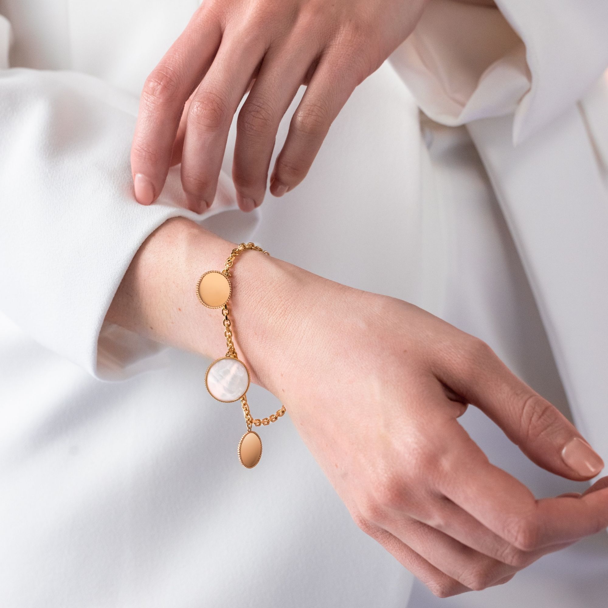 Lepage Colette Personalized bracelet in yellow gold