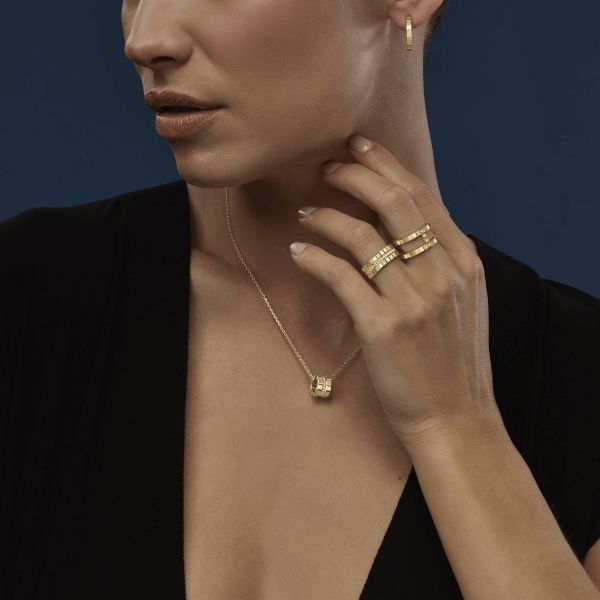 Chopard Ice Cube earrings in yellow gold