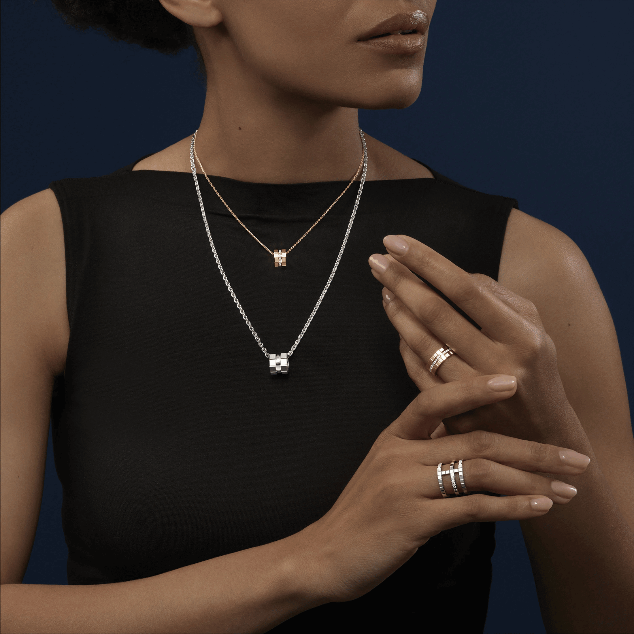 Collier Chopard Ice Cube en or rose et diamants