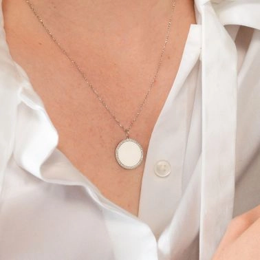 Médaille Lepage Colette en or blanc et diamants 15 mm