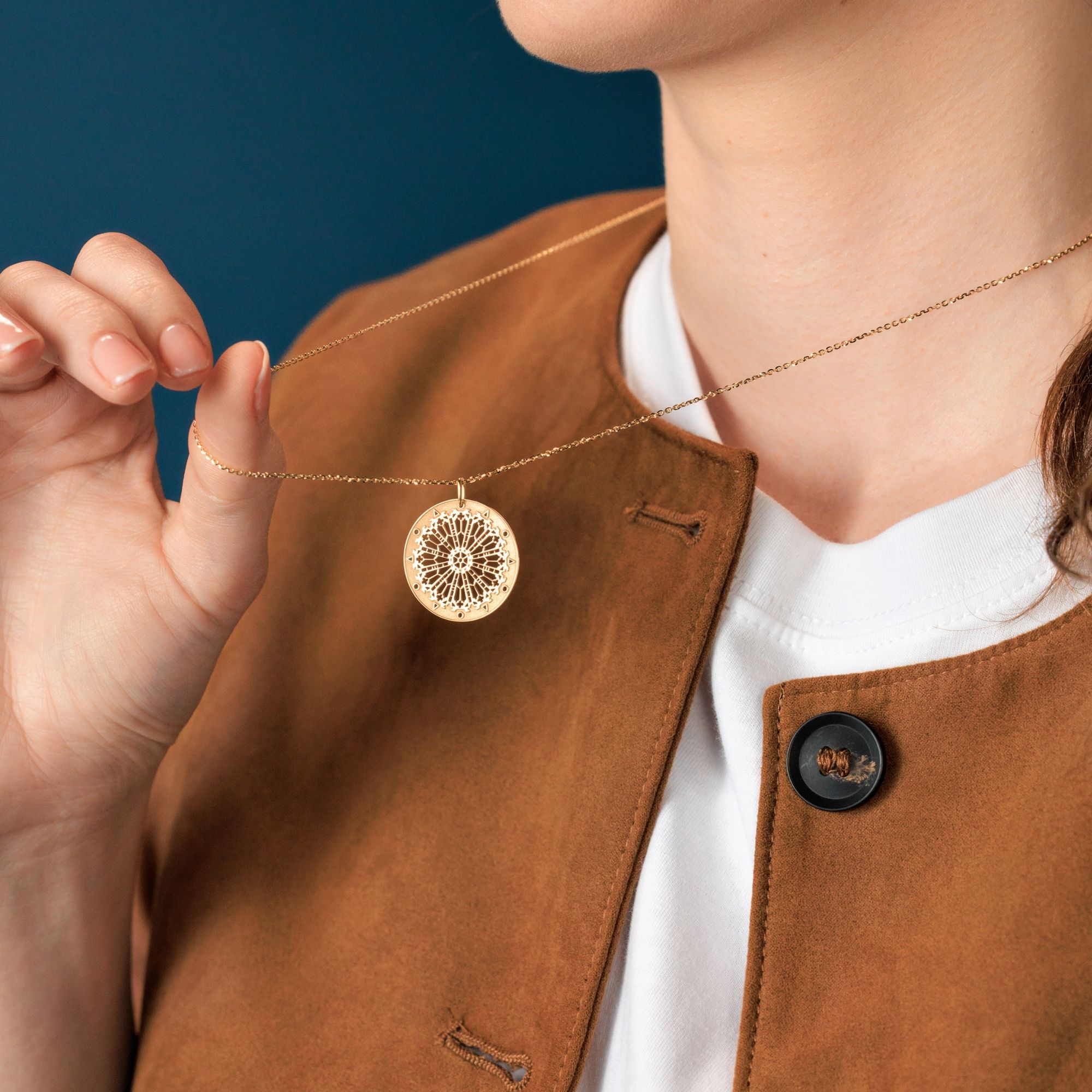 Lepage Colette 100 year medal in yellow gold