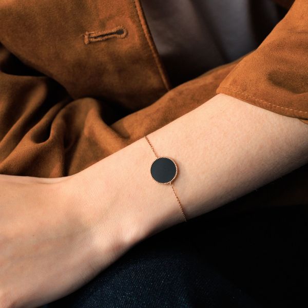 Lepage Colette bracelet Lune Perlée in rose gold and onyx