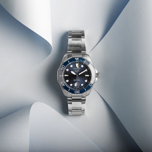 Montre TAG Heuer Aquaracer Professional 300 Date Calibre 5 automatique 43 mm Full Set 2023