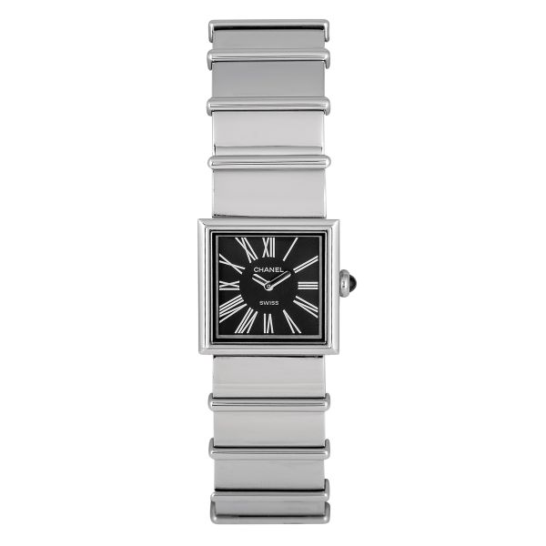 Chanel Mademoiselle quartz 23 mm x 23 mm 