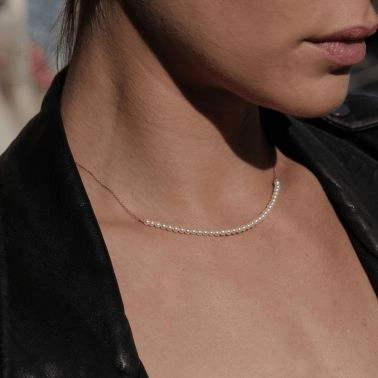 Collier Claverin Mini Rock My Pearls en or jaune et perles blanches