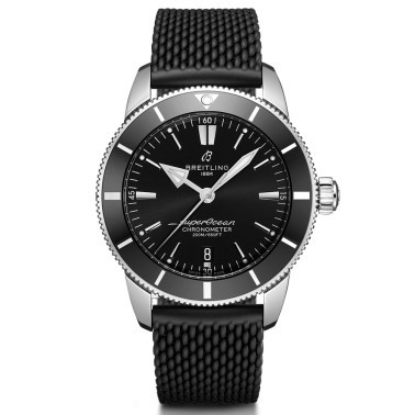 Montre Breitling Superocean Heritage II B20 automatique cadran noir bracelet caoutchouc 44 mm