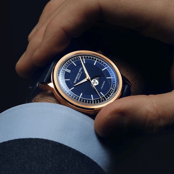 Raymond Weil Millesime Automatic Moon Phase PVD Rose gold blue dial leather strap 39,5 mm