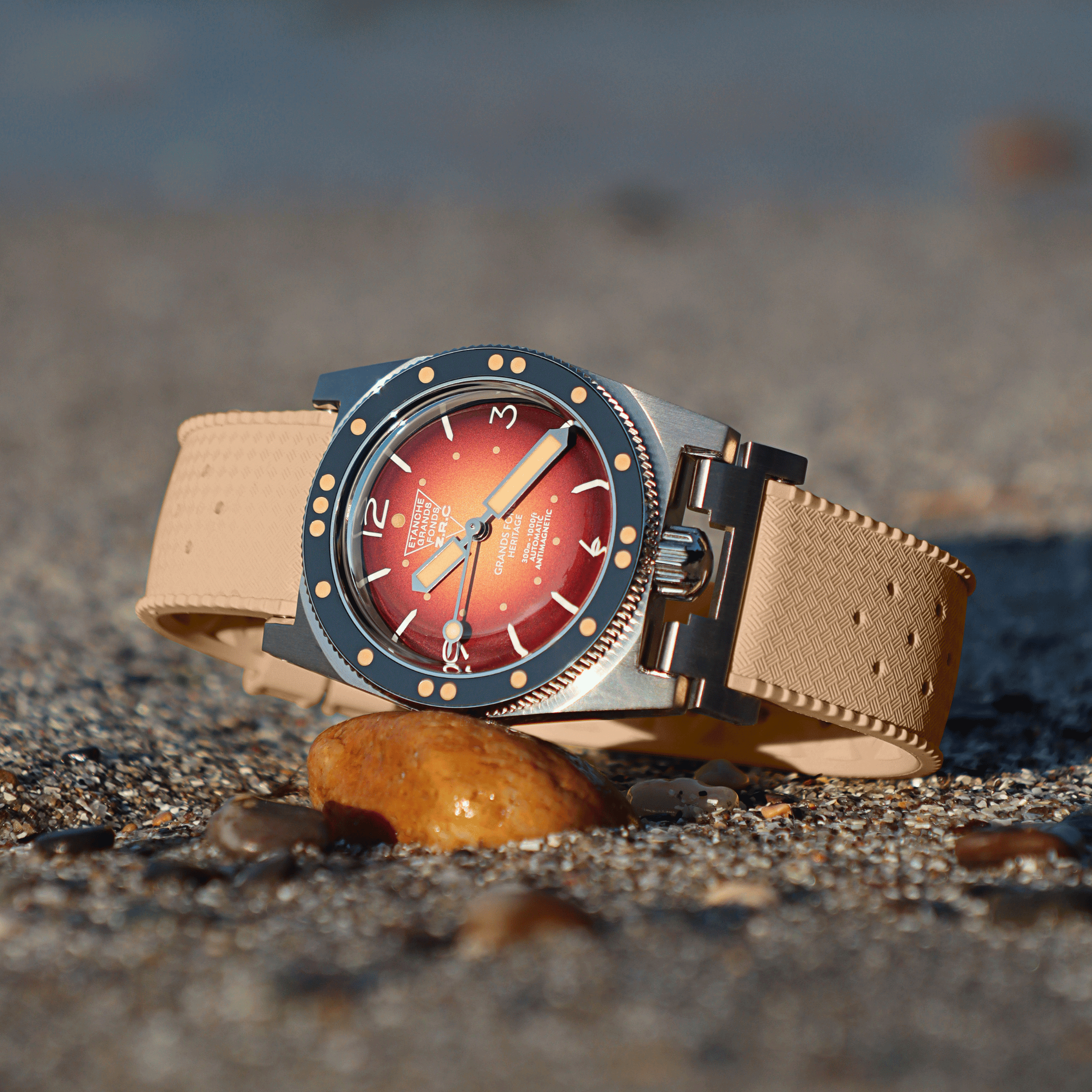 ZRC Grands Fonds 300 SMOKE tropicalized dial rubber strap 39 mm