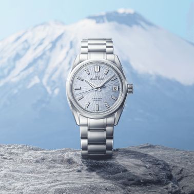 Montre Grand Seiko Evolution 9 "Mountainscape" Hi-Beat automatique cadran bleu glacier bracelet acier 40 mm
