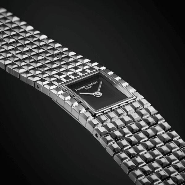 Montre Frédérique Constant Classics Manchette quartz cadran onyx bracelet acier 25.7 x 20 mm