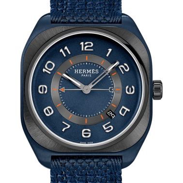 Montre Hermès H08 Titane PVD Bleu automatique cadran bleu bracelet tissu bleu 42 mm