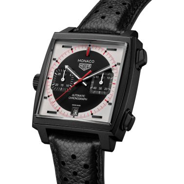 Montre TAG Heuer Monaco Chronograph "Stopwatch" Calibre 11 Titane automatique cadran noir bracelet cuir 39 mm