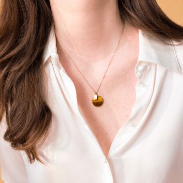 Lepage Colette Coussin medal in yellow gold and ruby