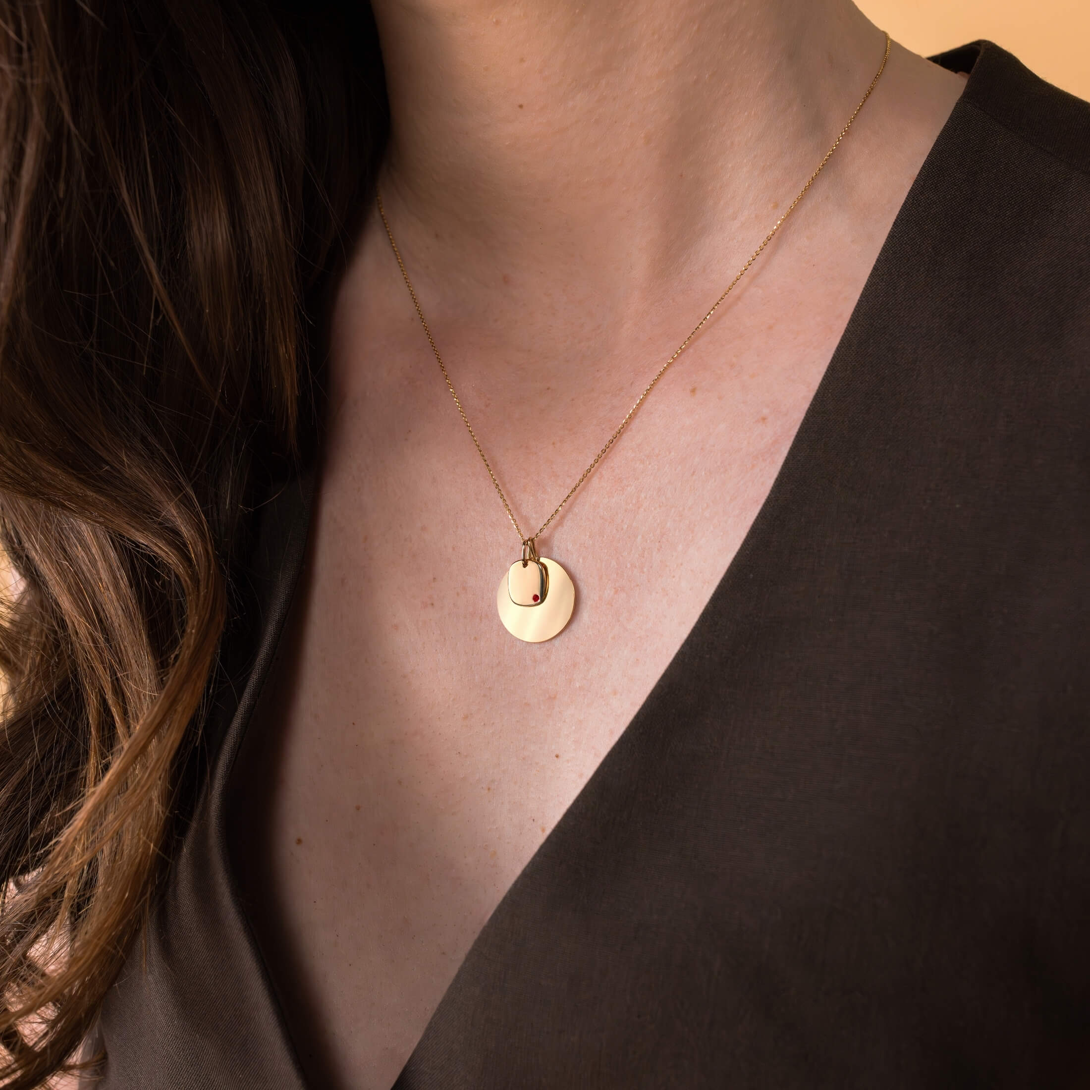 Lepage Colette Coussin medal in yellow gold and ruby