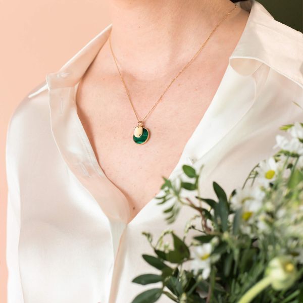 Lepage Colette Coussin medal in yellow gold and tsavorite