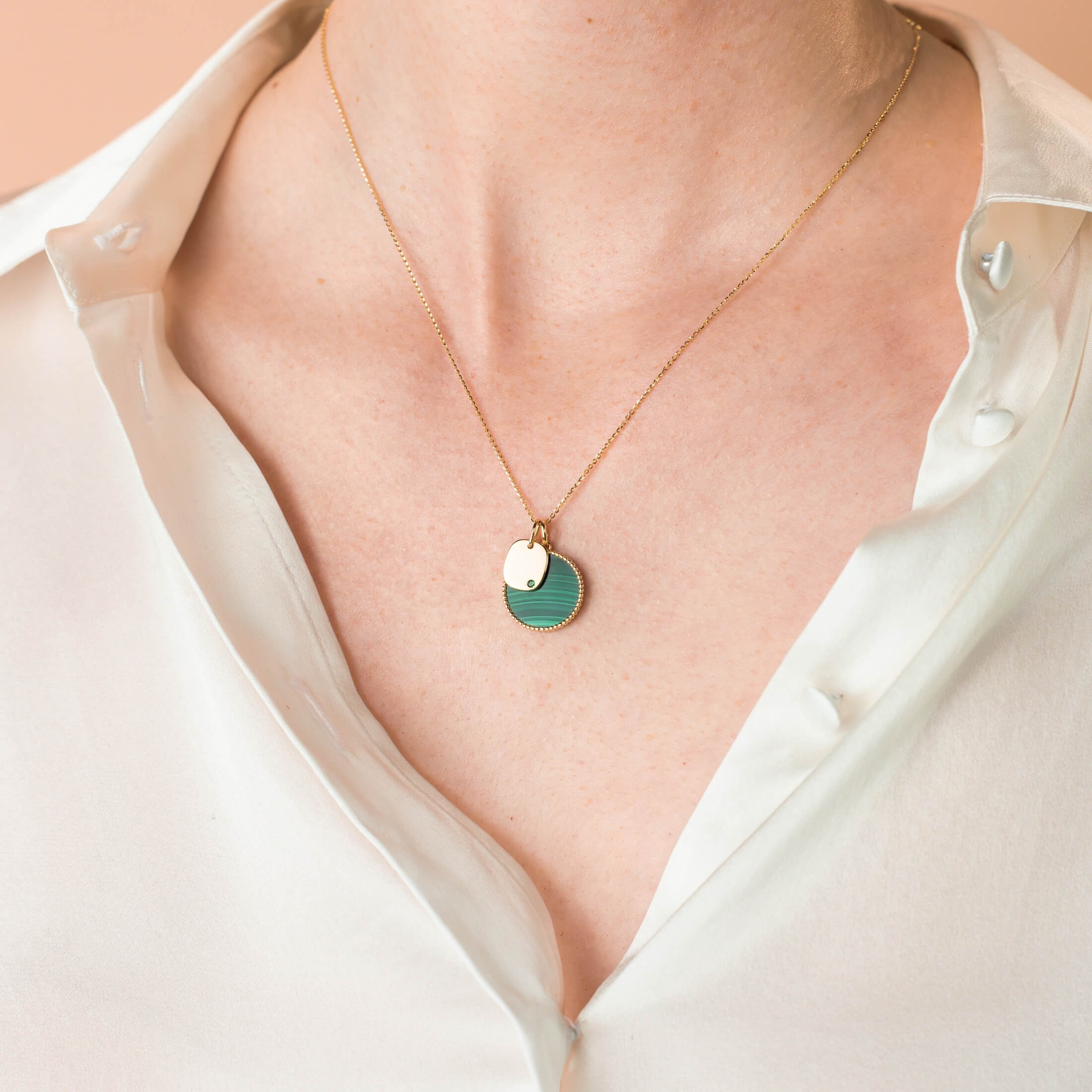 Lepage Colette Coussin medal in yellow gold and tsavorite