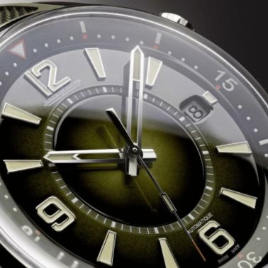 Montre Jaeger-LeCoultre Polaris Date automatique cadran laqué vert bracelet caoutchouc 42 mm