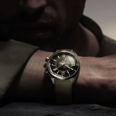 Jaeger-LeCoultre Polaris Date automatic green lacquered dial rubber strap 42 mm