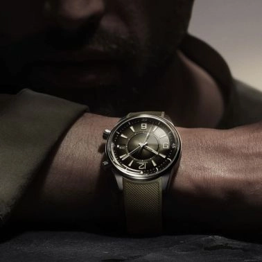 Jaeger-LeCoultre Polaris Date automatic green lacquered dial rubber strap 42 mm