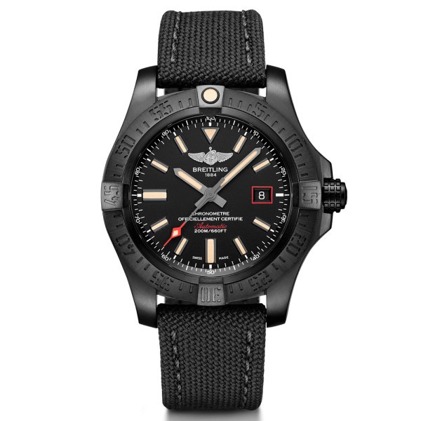 Montre Breitling Avenger Blackbird automatique cadran noir bracelet militaire noir 44 mm