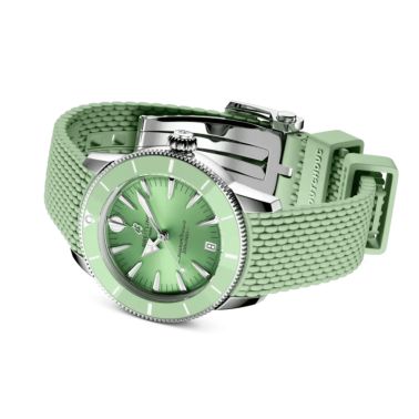 Breitling Superocean Heritage automatic green dial rubber strap 36 mm