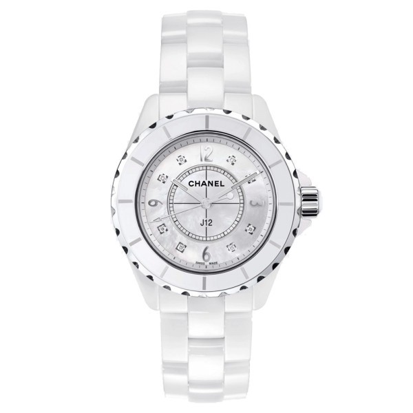 Montre Chanel J12  cadran nacre index diamants bracelet céramique blanche 33 mm