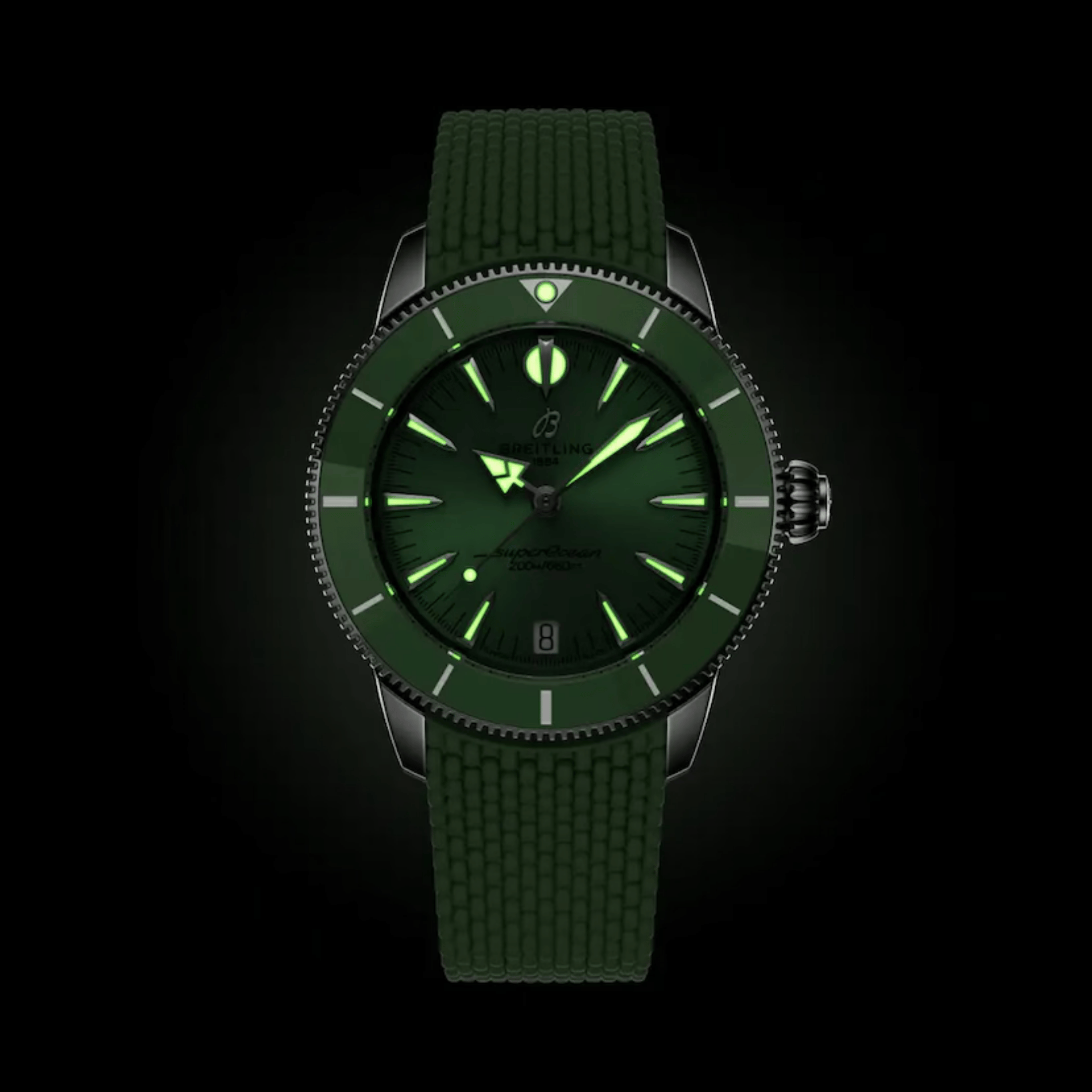 Breitling Superocean Heritage automatic green dial rubber strap 36 mm