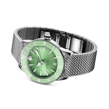 Breitling Superocean Heritage automatic green dial mesh bracelet 36 mm