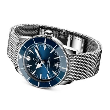 Montre Breitling Superocean Heritage B31 automatique cadran bleu bracelet maille milanaise 42 mm