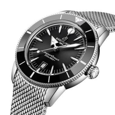 Montre Breitling Superocean Heritage B31 automatique cadran noir bracelet maille milanaise 44 mm