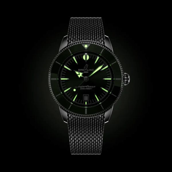 Montre Breitling Superocean Heritage B31 automatique cadran vert bracelet maille milanaise 44 mm