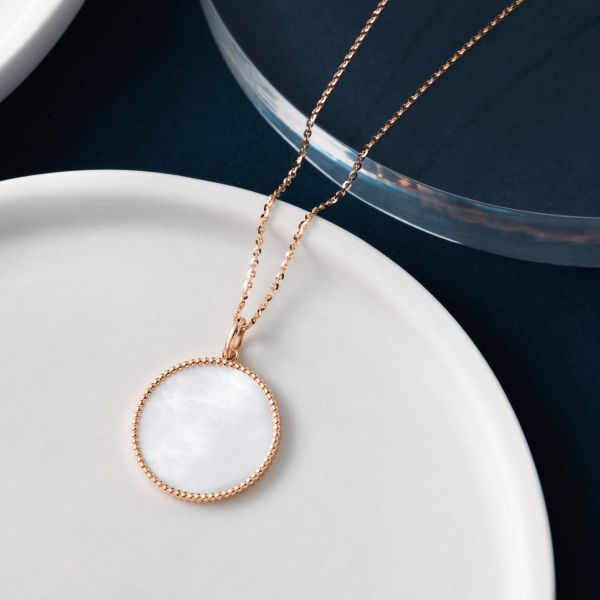Lepage Colette Lune Perlée medal in rose gold and white mother-of-pearl