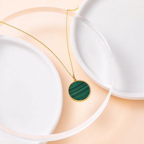 Lepage Colette Lune Perlée yellow gold and malachite medal