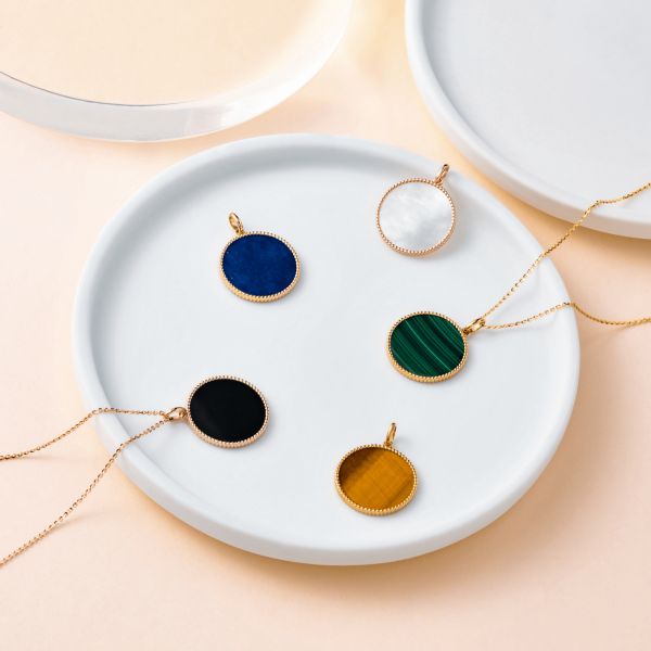 Lepage Colette Lune Perlée yellow gold and malachite medal